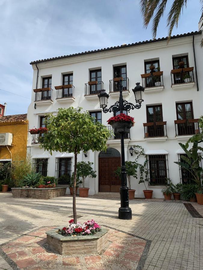 Neptuno Beachfront Apartemen Marbella