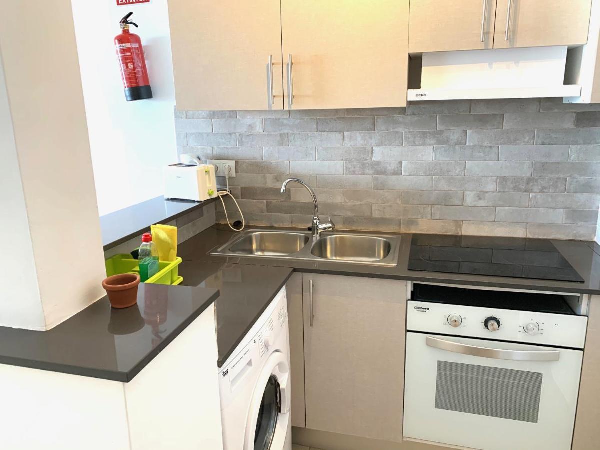 Neptuno Beachfront Apartemen