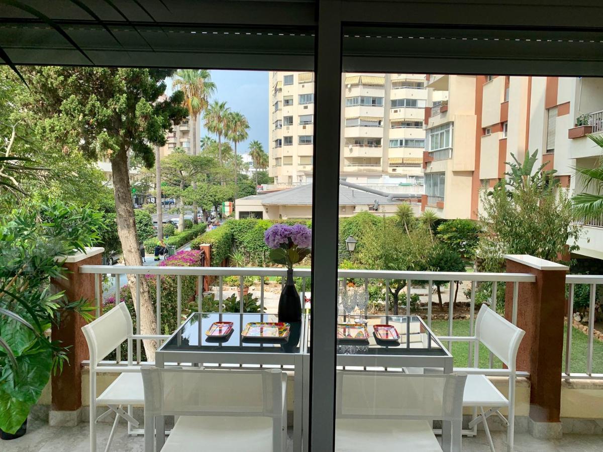 Neptuno Beachfront Apartemen Marbella